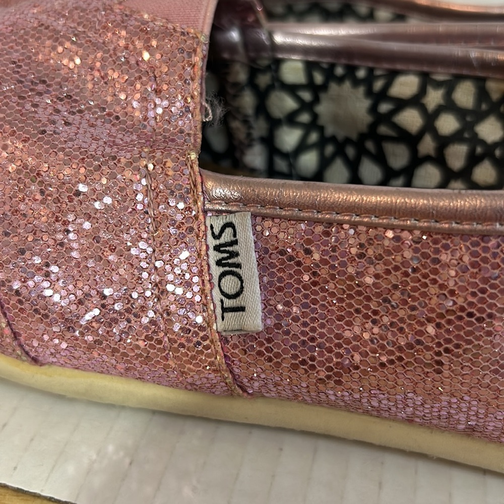 TOMS Pink Glitter Classic Canvas Slip On Shoes Size 7.5 - Picture 6 of 7